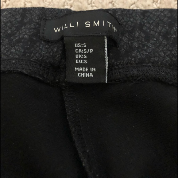 Animal print charcoal and black leggings - Picture 6 of 7